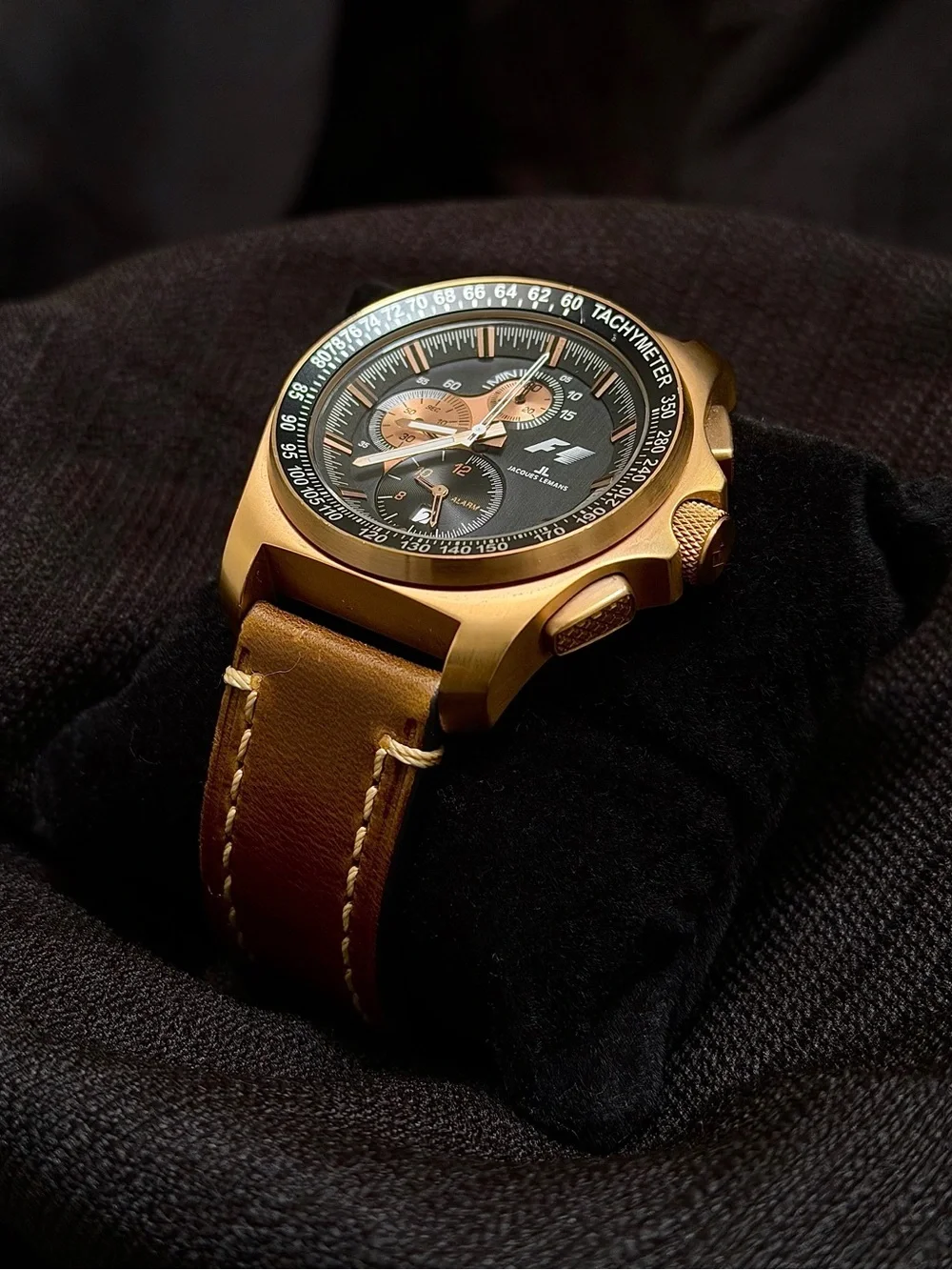 Jacques Lemans Men’s Formula 1 GP  Chronograph Alarm Date Quartz Watch F5015